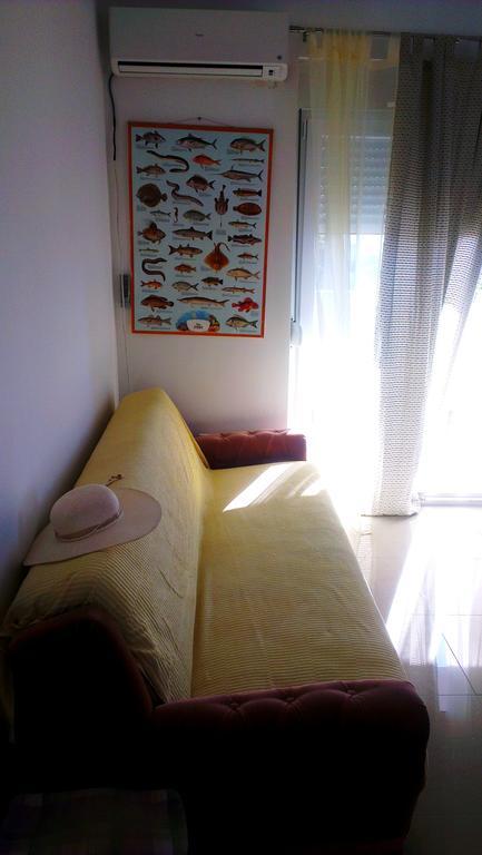 Apartment Feliks Mandre Habitación foto