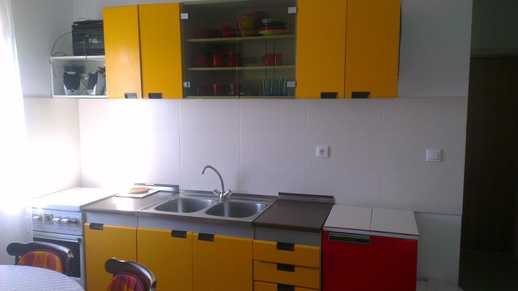 Apartment Feliks Mandre Habitación foto